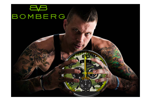 Bomberg Green 68 Camufaje