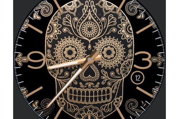 Memento Mori Skull Gold