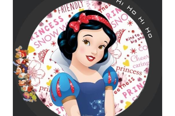 Snow White and Animated 7 Dwarfs