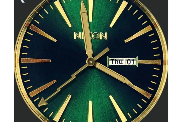 NIXON GREEN WITH ENVY