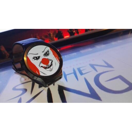 Stephen King IT - Pennywise (Rotating Teeth and Interactive)